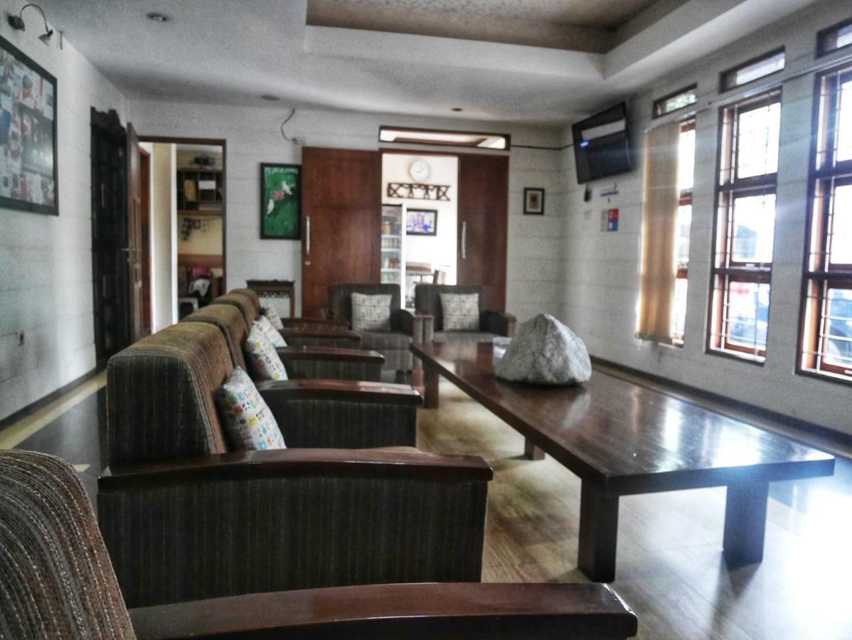 Rumah Tawa Hotel Syariah Bandung Exterior photo